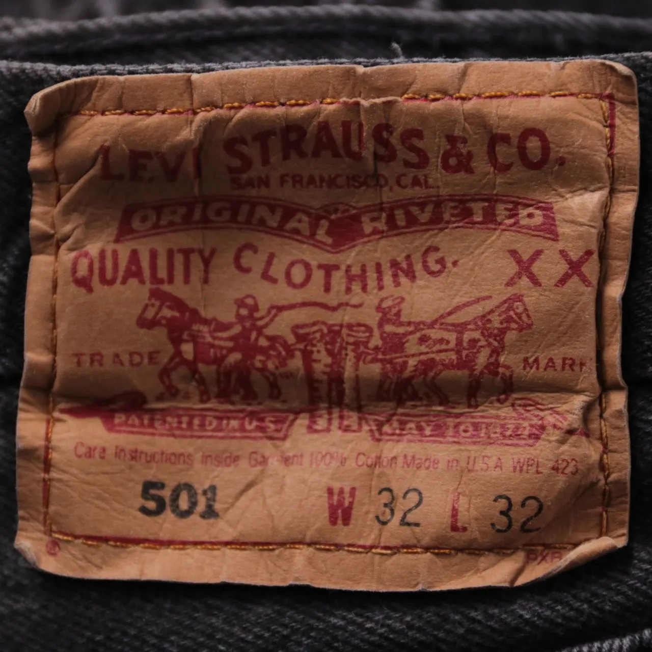 джинсы Levi's